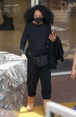 DIANA ROSS Shopping at Neiman Marcus in Beverly Hills 09/19/2023