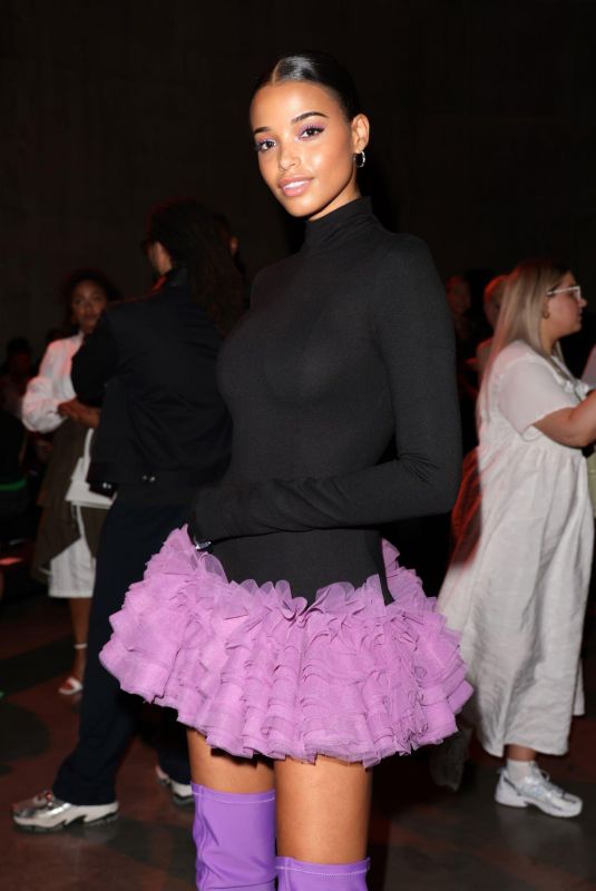 ELLA BALINSKA at David Koma Show at Tate Modern in London 09/16/2023