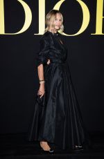 ELLE MACPHERSON at Dior Womenswear Spring/Summer 2024 Show at Paris Fashion Week 09/26/2023