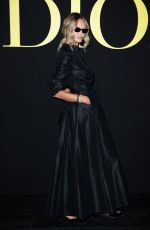 ELLE MACPHERSON at Dior Womenswear Spring/Summer 2024 Show at Paris Fashion Week 09/26/2023