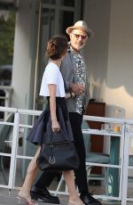 EMILIE LIVINGSTON and Jeff Goldblum Out for Dinner at Sunset Plaza in West Hollywood 09/08/2023