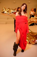EMILY RATAJKOWSKI at Loewe Womenswear Spring/summer 2024 Show at Paris Fashion Week 09/29/2023