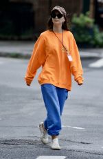 EMILY RATAJKOWSKI Out and About in New York 09/18/2023