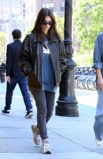 EMILY RATAJKOWSKI Out with a Friend in New York 09/20/2023