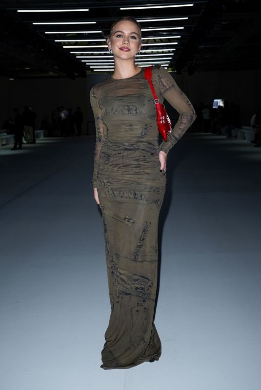 EMMA BROOKS at Blumarine Spring/summer 2024 Show at Milan Fashion Week 09/21/2023
