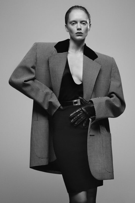 EMMA LAIRD for Heroine Magazine, September 2023