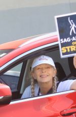 FRANCES FISHER at SAG Strike at Paramount Studios in Hollywood 09/08/2023