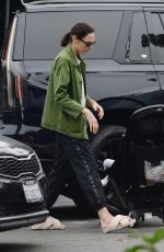 GAL GADOT Shopping at Farmers Market in Los Angeles 09/17/2023