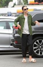 GAL GADOT Shopping at Farmers Market in Los Angeles 09/17/2023