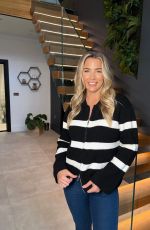 GEMMA ATKINSON for Instyle Magazine, September 2023