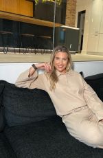 GEMMA ATKINSON for Instyle Magazine, September 2023