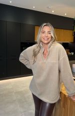 GEMMA ATKINSON for Instyle Magazine, September 2023