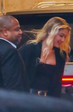 GIGI HADID Leaves Emilio