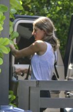 GISELE BUNDCHEN Arrives at a Gym and Valente Brothers Academy in North Miami Beach 09/17/2023