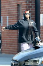 H.E.R. Heading to a Studio in Los Angeles 09/18/2023