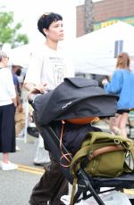HALSEY Shopping at a Farmers Market in Los Angeles 09/03/2023