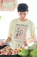 HALSEY Shopping at a Farmers Market in Los Angeles 09/03/2023