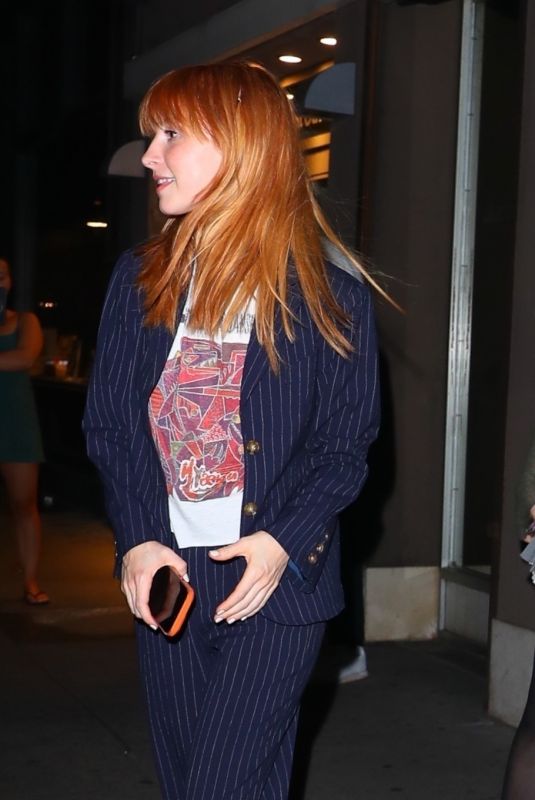 HAYLEY WILLIAMS Leaves Electric Lady Studio Session in New York 09/08/2023