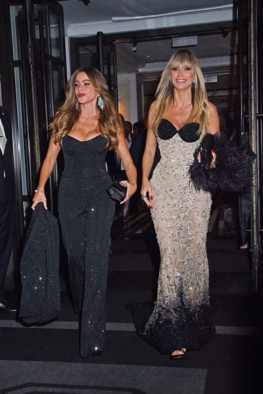 HEIDI KLUM and SOFIA VERGARA at Clooney Foundation for Justice’s The Albies in New York 09/28/2023