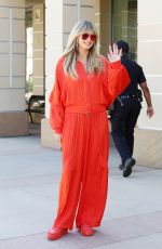 HEIDI KLUM Arrives on the Set of America