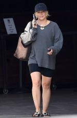 HILARY DUFF Shopping at Michaels Art Supply Store in Studio City 09/25/2023