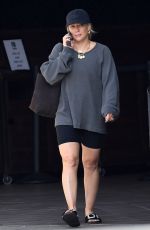 HILARY DUFF Shopping at Michaels Art Supply Store in Studio City 09/25/2023