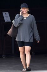 HILARY DUFF Shopping at Michaels Art Supply Store in Studio City 09/25/2023