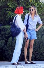JAIME KING Show Her New Hair Style After Lunch with Friend 08/31/2023
