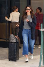 JAMIE-LYNN SIGLER Leaves Her Hotel in New York 09/21/2023