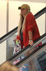 JAMIE LYNN SPEARS Arrives in Los Angeles 09/07/2023