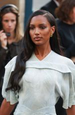 JASMINE TOOKES at Victoria Beckham Womenswear Spring/summer 2024 Show in Paris 09/29/2023