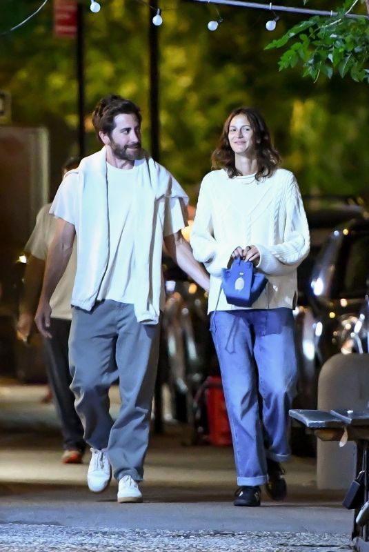 JEANNE CADIEU and Jake Gyllenhaal Out for Dinner in New York 09/02/2023