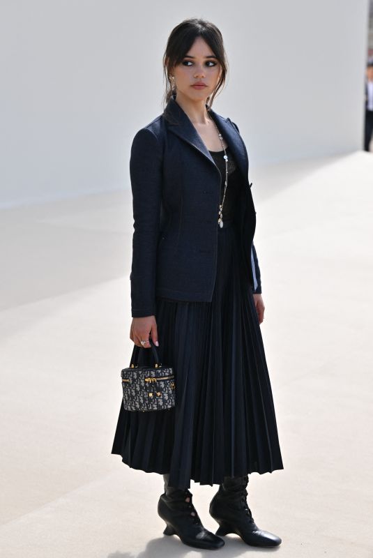JENNA ORTEGA Arrives at Christian Dior Spring/Summer 2024 Fashion Show in Paris 09/26/2023