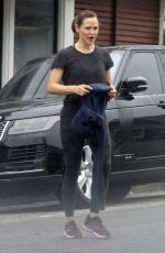 JENNIFER GARNER Out Running with a Friend in Los Angeles 09/02/2023