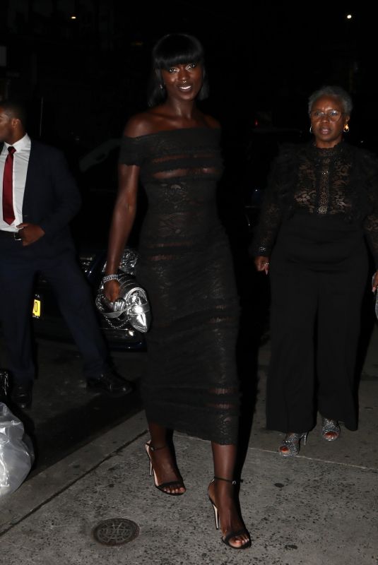JODIE TURNER-SMITH and Joshua Jackson Celebrates Her 37th Birthday in New York 09/09/2023