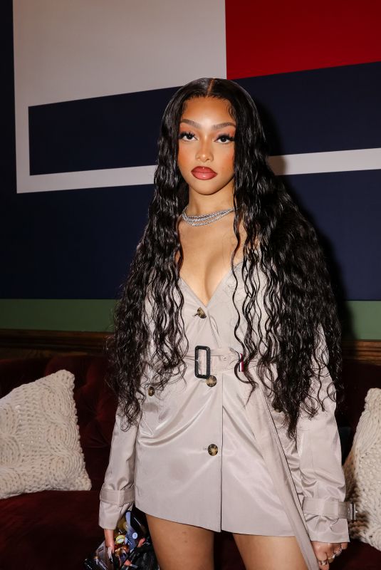 JODIE WOODS at Tommy Hilfiger & Sza Host a New York Fashion Week Brunch in New York 09/10/2023