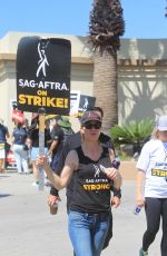 JOSIE DAVIS at SAG Strike at Paramount Studios in Hollywood 09/08/2023