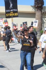 JOSIE DAVIS at SAG Strike at Paramount Studios in Hollywood 09/08/2023