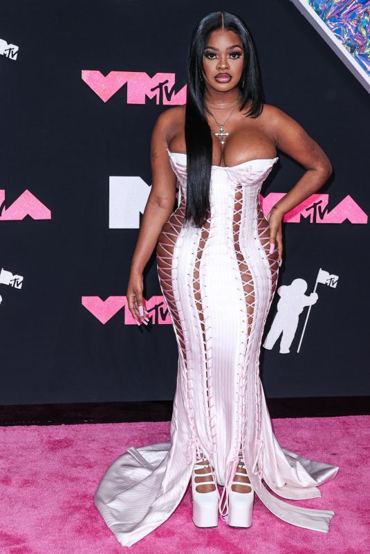 JT JATAVIA SHAKARA JOHNSON at 2023 MTV Video Music Awards in Newark 09/12/2023