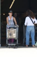 JULIETTE LEWIS Shopping at Erewhon Market in Los Angeles 09/06/2023