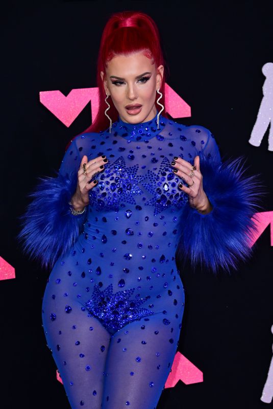 JUSTINA VALENTINE at 2023 MTV Video Music Awards in Newark 09/12/2023