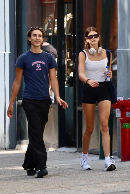 KAIA GERBER and Travis Jackson Out in New York 09/12/2023