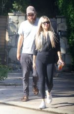 KATE HUDSON Out for a Stroll in Los Angeles 09/20/2023