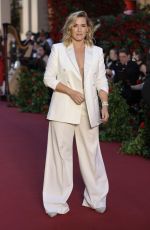 KATE WINSLET at Vogue World: London 2023 at Theatre Royal Drury Lane 09/14/2023