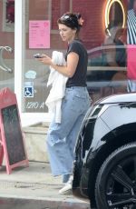 KATHERINE SCHWARZENEGGER Out and About in Los Angeles 09/15/2023
