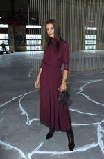 KATIE HOLMES at Ulla Johnson Spring/summer 2024 Fashion in New York 09/10/2023