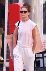 KATIE HOLMES Out and About in New York 09/01/2023