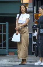 KATIE HOLMES Out and About in New York 09/12/2023