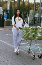 KATIE PRICE Out Shopping for Groceries in London 08/30/2023