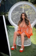KELLY BROOK - Official 2024 Calendar